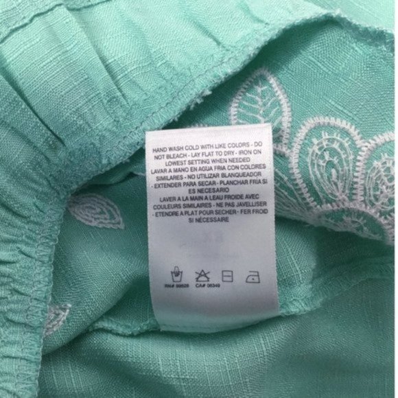 Chelsea & Violet Long Sleeve Embroidered Romper Sz XS - Picture 13 of 14